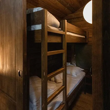 拉克 莱斯小屋酒店 3*