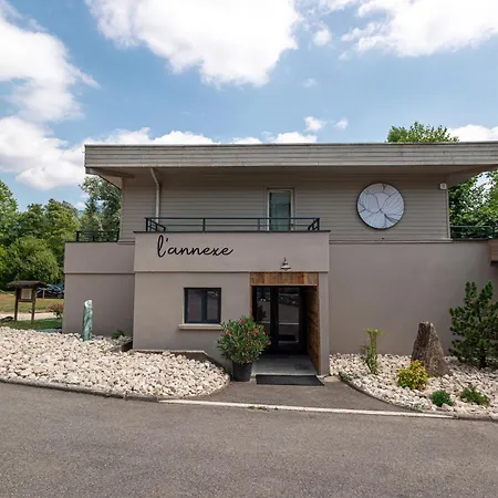 Les Du Hotel